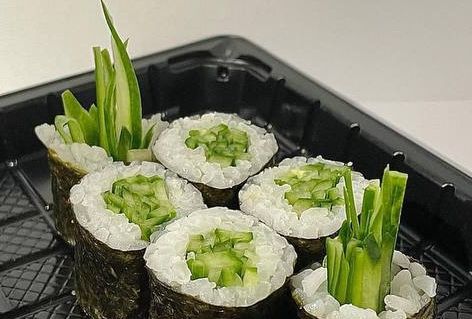 Маки с огурцом 