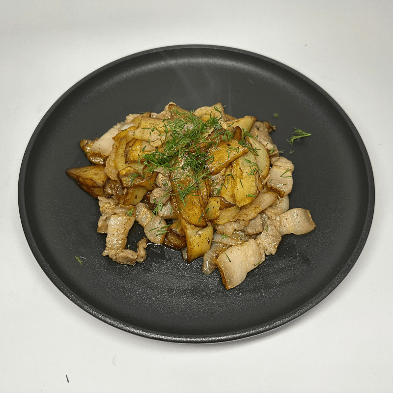 Картофель жареный с салом