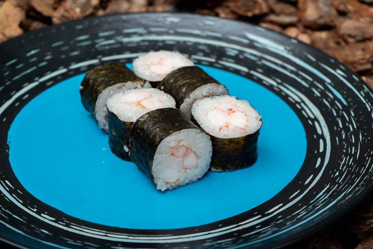 Маки с креветкой